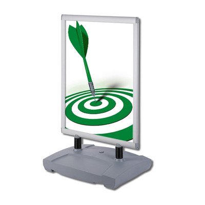 Kundenstopper Swing-Master PREMIUM Einlegeformat: 700x1.000 mm Profil: 40mm - Oberprofile: silber-eloxiert (EV1) - Kundenstopper-Swing-Master-Premium Kundenstopper Swing-Master PREMIUM Einlegeformat: 700x1.000 mm Profil: 40mm - Oberprofile: silber-eloxiert (EV1) - Kundenstopper-Swing-Master-Premium